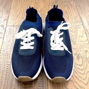 Nautica sock slip on tennis shoes size 10